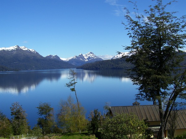patagonia_lake.jpg