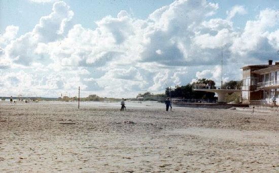 Пярнуский пляж. 1989 г.