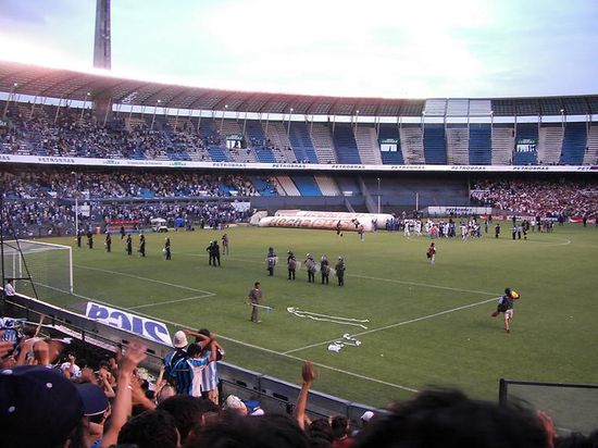 Стадион Хуан Доминго Перон (Эль-Силиндро), принадлежащий «Расингу»