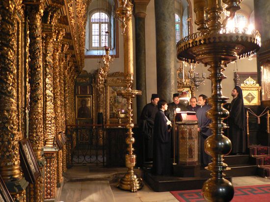 Богослужение в соборе Святого Георгия в Фанаре.