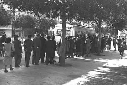 Автобусная станция в Тель-Авиве (1949)