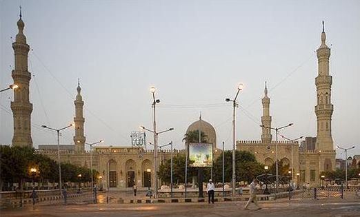 святого Ибрахима Аль-Курайши Ад-Дисуки Мечеть.