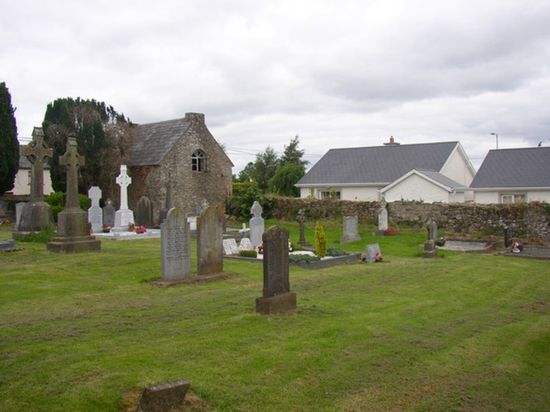 Местное кладбище