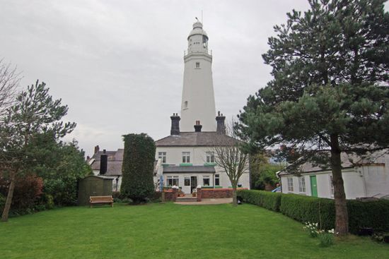 Городской маяк и музей Кэй Кендалл