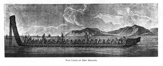 Военные лодки маори. По преданиям именно такие лодки использовали первые переселенцы из Полинезии. Рисунок XIX века