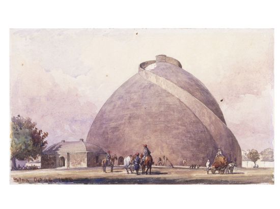 Старинное зернохранилище в Патне (на картине 1888 г.).