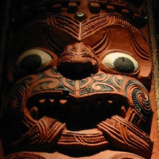 Традиционная резьба по дереву маори