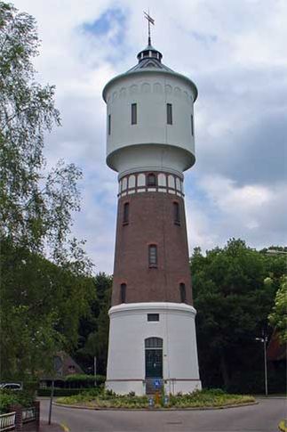 Старая водонапорная башня, Куворден