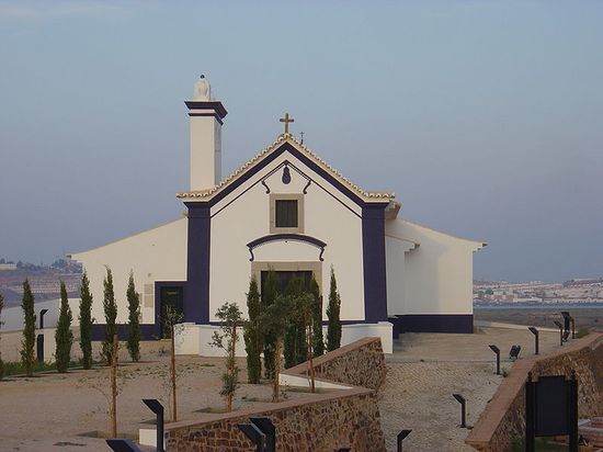 Церковь Каштру-Марин