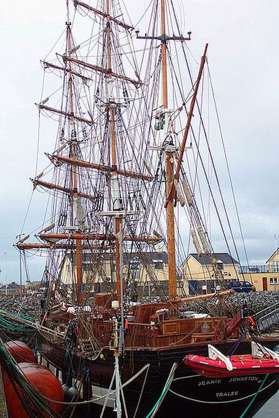 Историческое судно Jeanie Johnston