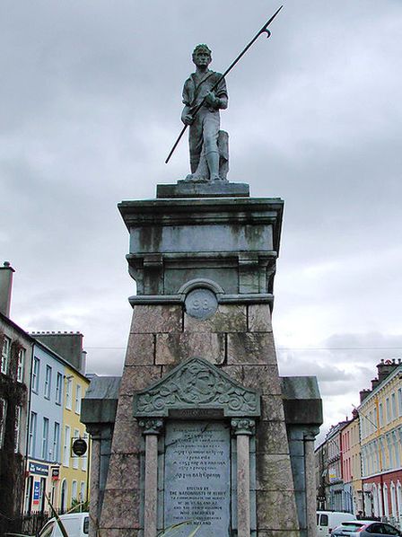 Копейщик. Памятник погибшим в восстании 1798 года.