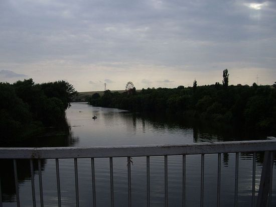 Вид на реку Калитва и парк им. Маяковского