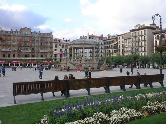 Центральная площадь города — площадь Кастилии