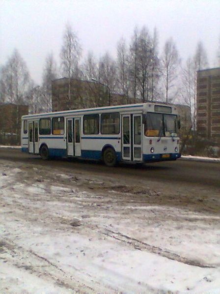 Автобус 14 маршрута напротив больничного комплекса