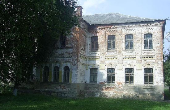 Здание Жирятинской школы (1875)