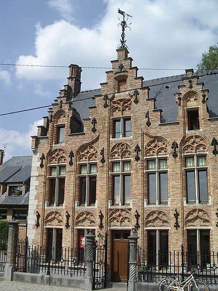Дом во фламандском стиле в Стеенверке