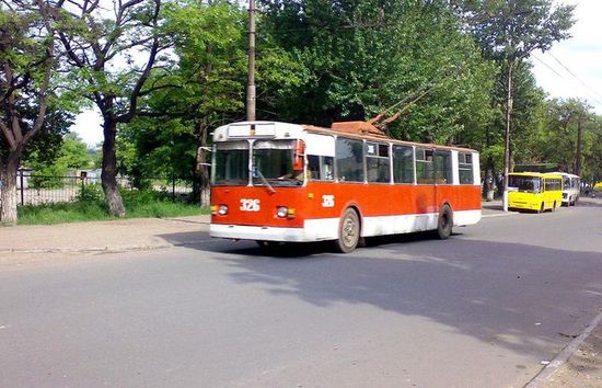 Троллейбус № 326 на ул. Горького, маршрут № 4
