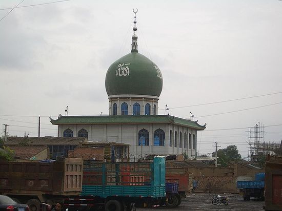 Мечеть на западном участке кольцевой дороги