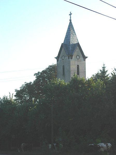 Католическая церковь в селе