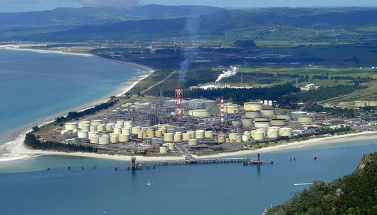 Нефтеперерабатывающий завод в Марсден — единственное подобное предприятие в стране