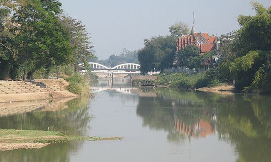 Река Ванг в муниципалитете Лампанг