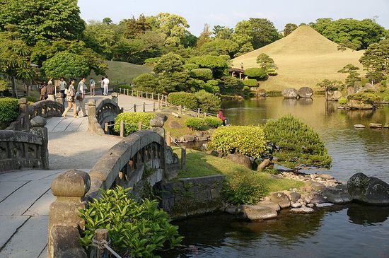 Городской японский сад
