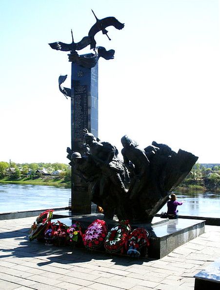 Памятник 23-м воинам-гвардейцам (1989)