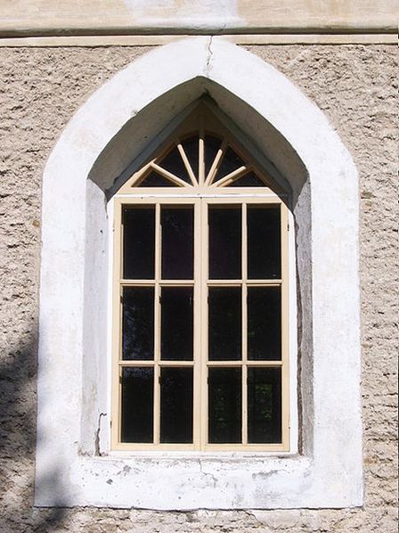 Окно церкви