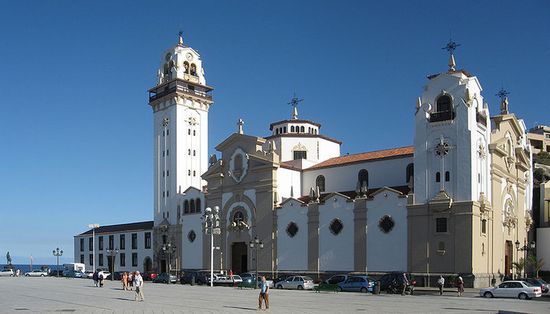 Канделария базилика