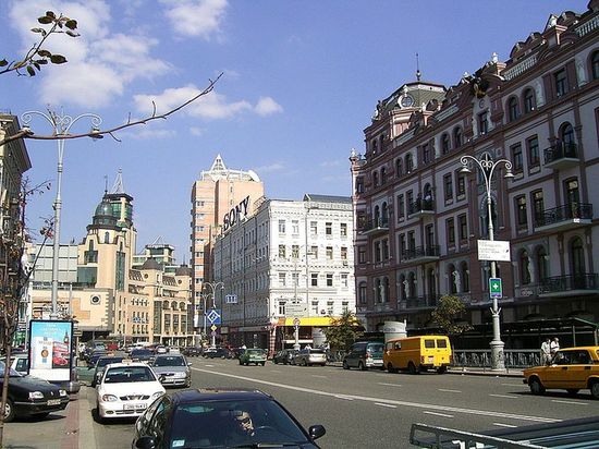 Большая Васильковская улица, Бессарабка