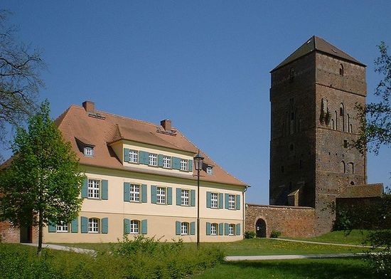 Старый епископский замок