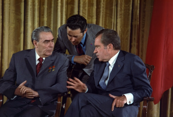 Л. И. Брежнев и Р. Никсон на встрече в Белом доме (19 июня 1973 г.)