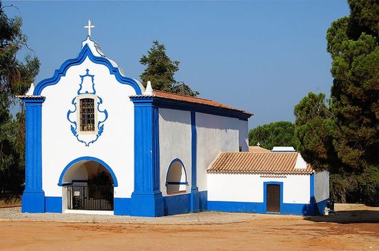 Церковь Алентежу