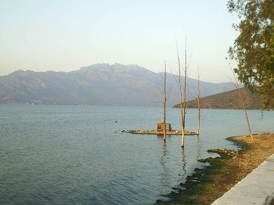 Озеро Бафа около Сёке