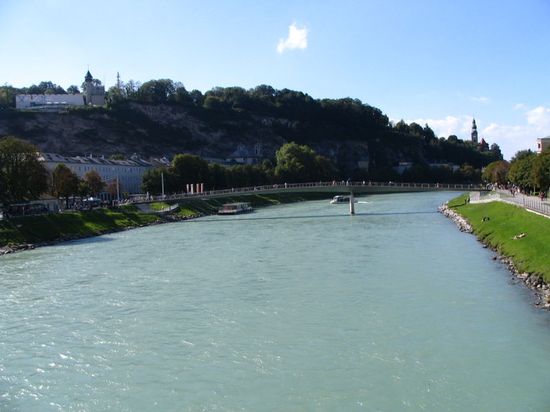 Река Зальцах в черте города