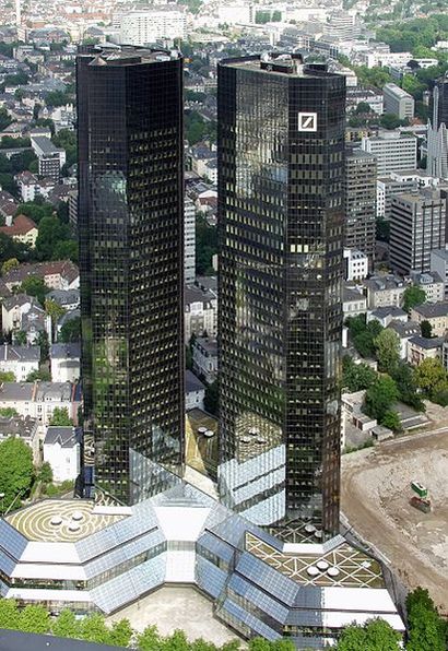 Штаб-квартира Deutsche Bank