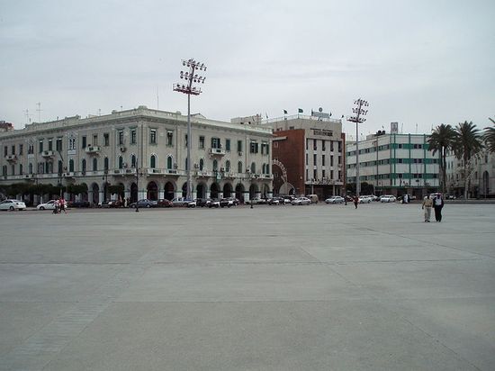 "Площадь мученников", ((араб.:   Майдан Аш-Шухада) в период 1969 - 2011 "Зеленая Площадь")