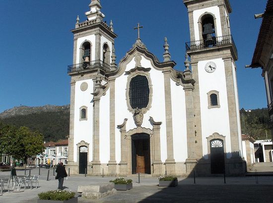 Церковь Вила-Нова-ди-Сервейра