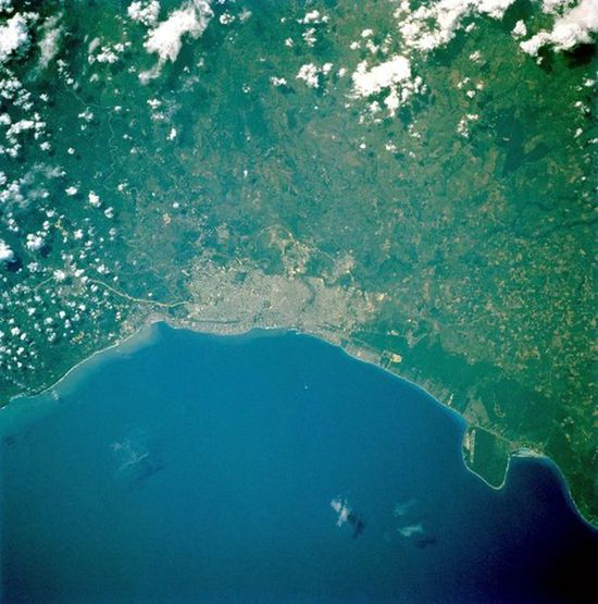 Снимок города со спутника.