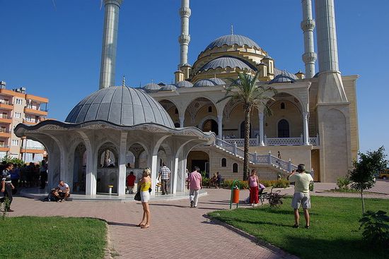 Мечеть в Манавгате