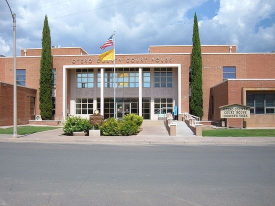 Здание суда округа Отеро в Аламогордо