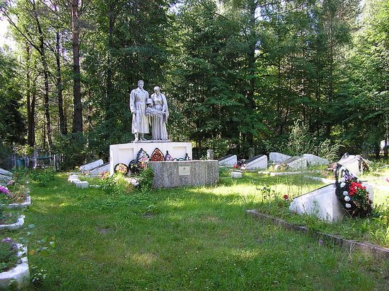 Братское кладбище