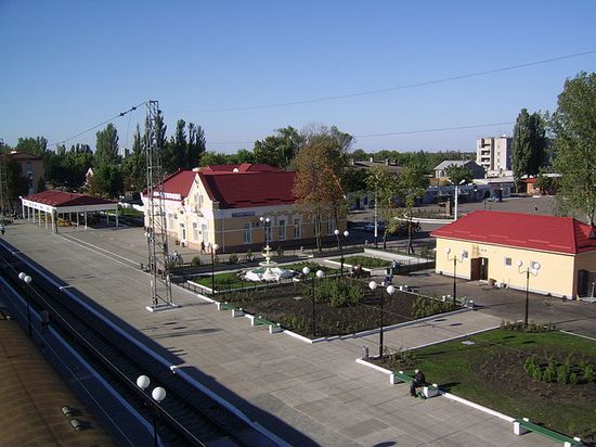 Вокзал в Апостолово
