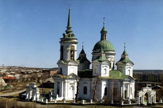 Храм Святого Николая Чудотворца в селе Быньги