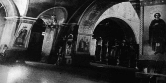 Внутренний вид Покровской церкви, начало XX века